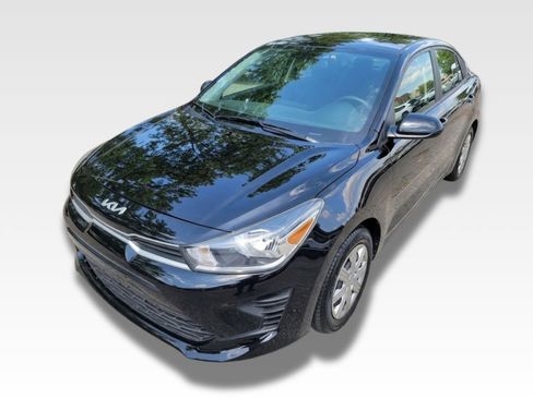 Used 2023 Kia Rio S image 1