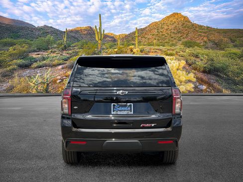 Used 2023 Chevrolet Suburban RST w/ Luxury Package AWD/4WD image 6
