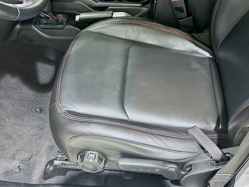 Used 2021 Jeep Wrangler Unlimited Rubicon AWD/4WD image 18