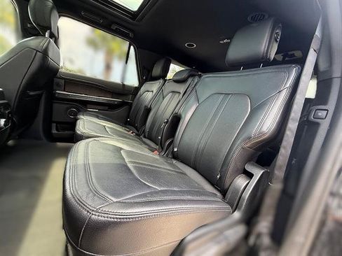 Used 2018 Ford Expedition Max Limited w/ Equipment Group 301A RWD image 10