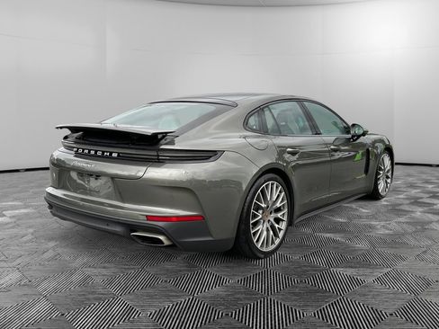 Used 2025 Porsche Panamera 4 AWD/4WD image 5