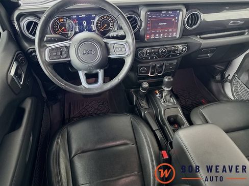 Used 2023 Jeep Wrangler Unlimited Sahara AWD/4WD image 27