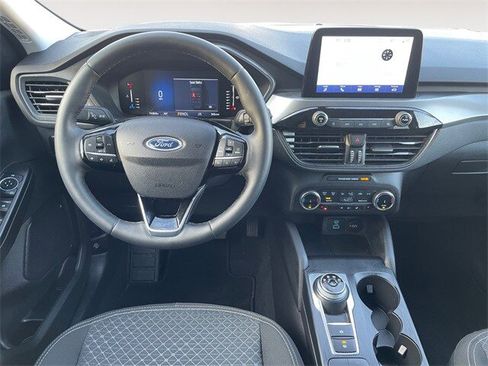 Used 2023 Ford Escape Active image 10