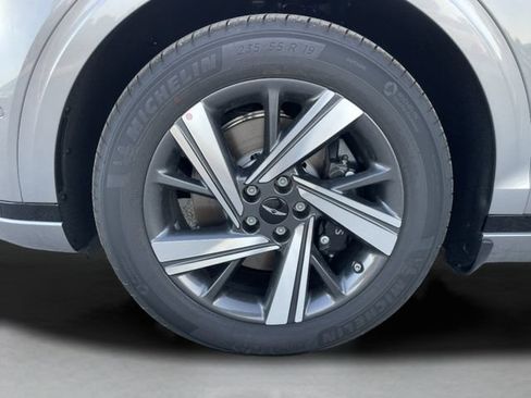 Used 2026 Genesis GV70 3.5T Sport Advanced AWD/4WD image 32