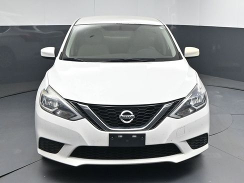 Used 2017 Nissan Sentra S FWD image 2
