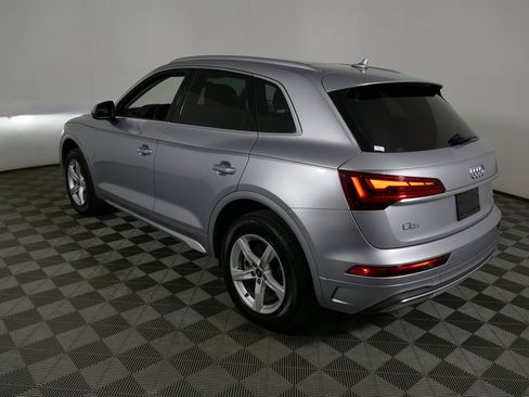 Used 2023 Audi Q5 2.0T Premium w/ Convenience Package AWD/4WD image 5