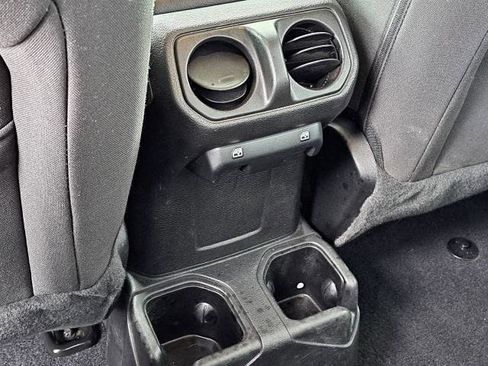 Used 2022 Jeep Gladiator Willys image 21