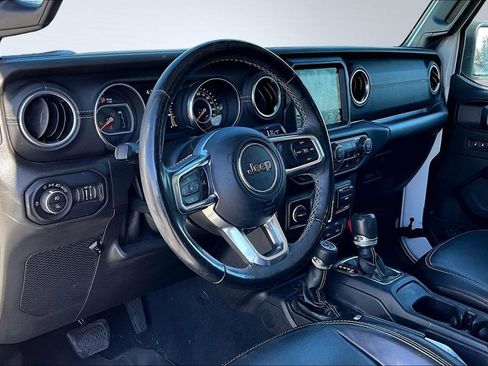 Certified 2020 Jeep Gladiator Overland image 4