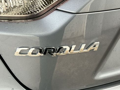 Used 2026 Toyota Corolla SE FWD image 10
