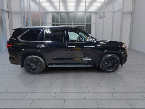 Used 2025 Toyota Sequoia 1794 Edition w/ TRD Off-Road Package AWD/4WD image 9