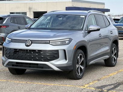 New 2026 Volkswagen Tiguan SE