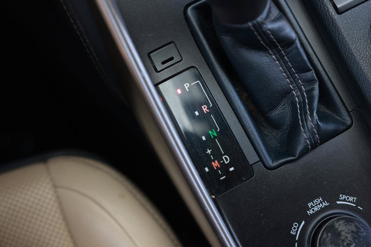 Used 2015 Lexus IS 250 RWD image 39