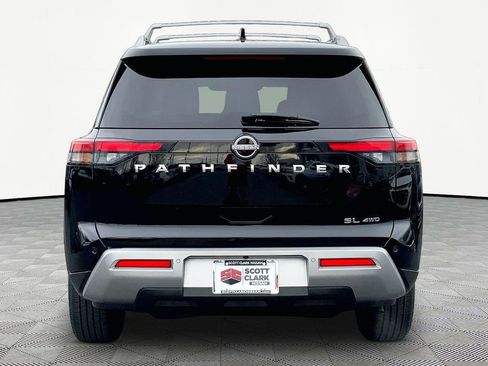 Used 2023 Nissan Pathfinder SL image 6