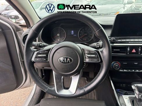 Used 2019 Kia Forte S w/ S Premium Package FWD image 6