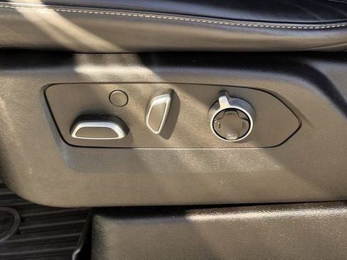 Certified 2023 Cadillac Escalade ESV Sport Platinum image 23