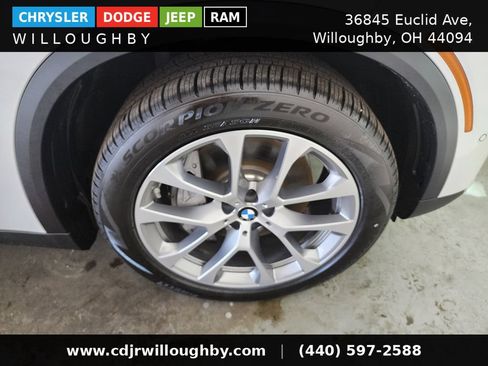 Used 2026 BMW X5 xDrive50e w/ Climate Comfort Package AWD/4WD image 46