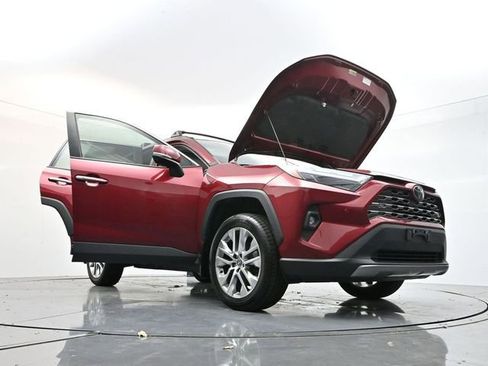 Used 2023 Toyota RAV4 Limited image 48