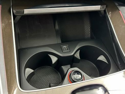 Used 2023 BMW X6 xDrive40i w/ M Sport Package image 36