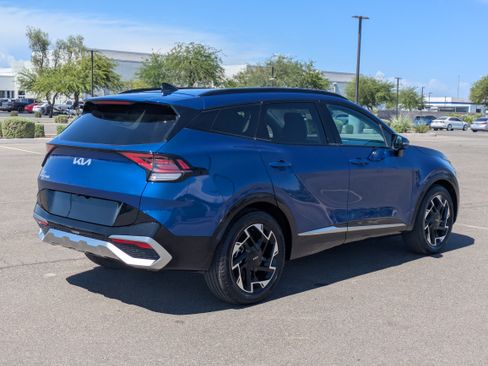 Certified 2025 Kia Sportage SX FWD image 5