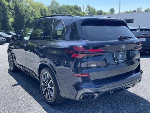 Used 2026 BMW X5 M60i AWD/4WD image 5