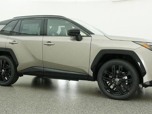 New 2026 Toyota RAV4 XSE AWD/4WD image 27