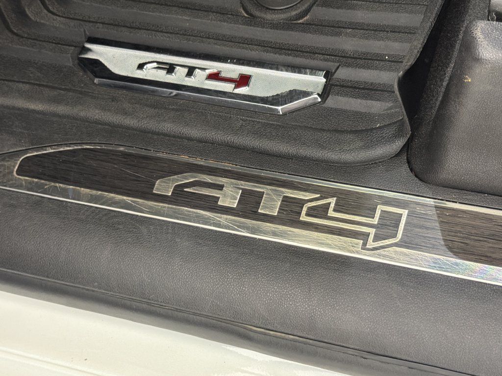 Used 2024 GMC Sierra 2500 AT4 w/ AT4 Premium Plus Package AWD/4WD image 35