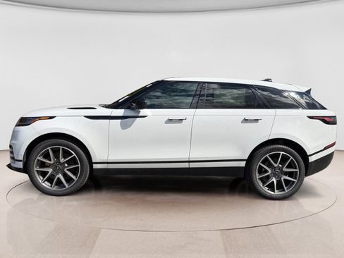 New 2026 Land Rover Range Rover Velar Dynamic SE image 2