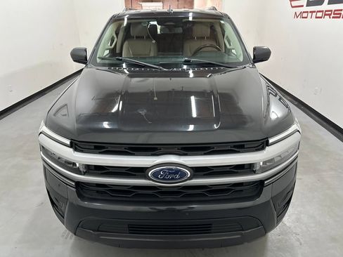 Used 2023 Ford Expedition Max XLT RWD image 3