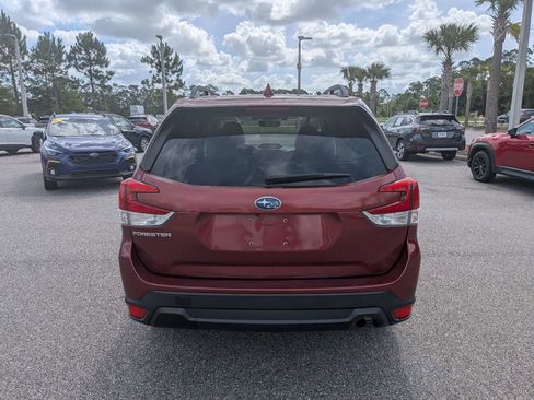 Used 2020 Subaru Forester Premium w/ Popular Package #1 AWD/4WD image 5