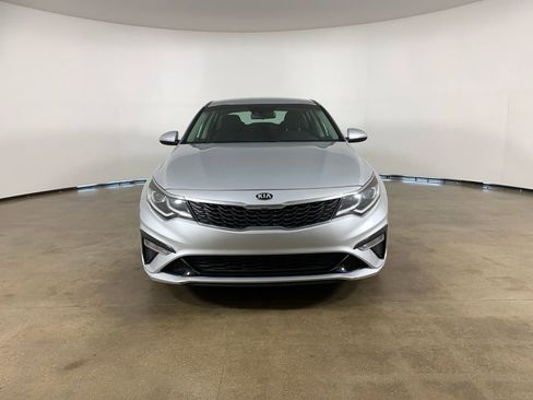 Used 2019 Kia Optima LX w/ LX 17" Wheel Package FWD image 3