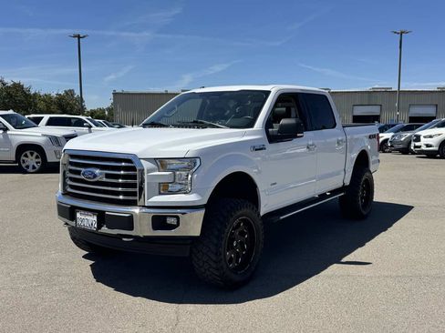 Used 2017 Ford F150 XLT w/ Equipment Group 302A Luxury AWD/4WD image 5