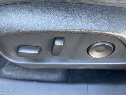 New 2026 Chevrolet Equinox LT w/ Convenience Package II image 12