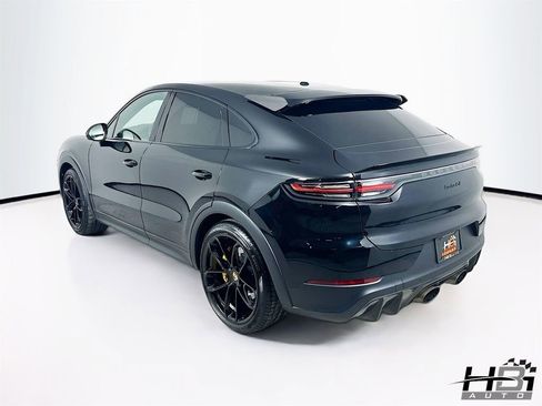 Used 2023 Porsche Cayenne Turbo GT image 6
