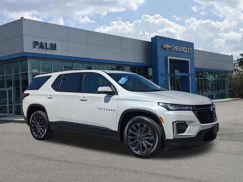 Certified 2023 Chevrolet Traverse RS AWD/4WD image 1