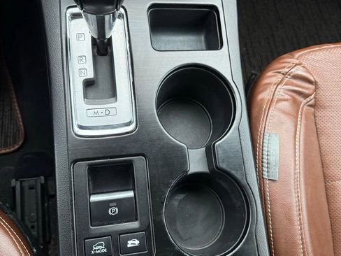 Used 2017 Subaru Outback 2.5i Touring image 33