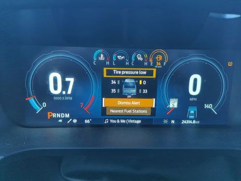 Used 2023 Ford F150 Raptor image 34