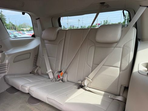 Used 2019 GMC Yukon Denali w/ Denali Ultimate Package AWD/4WD image 26