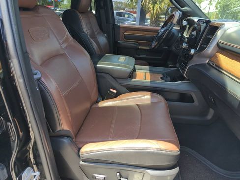 Used 2020 RAM 3500 Limited AWD/4WD image 37