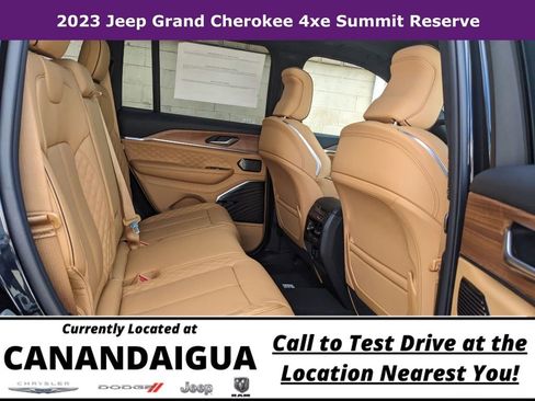 New 2023 Jeep Grand Cherokee Summit AWD/4WD image 10