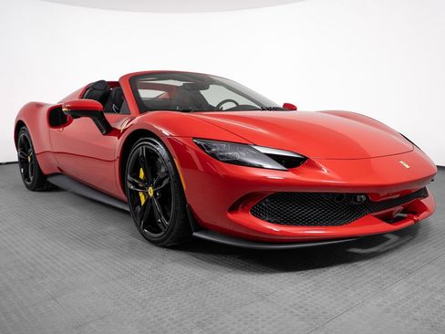 Used 2025 Ferrari 296 GTS RWD image 8