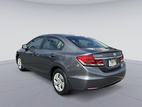 Used 2013 Honda Civic LX image 3