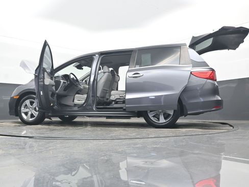 Used 2018 Honda Odyssey EX-L image 40