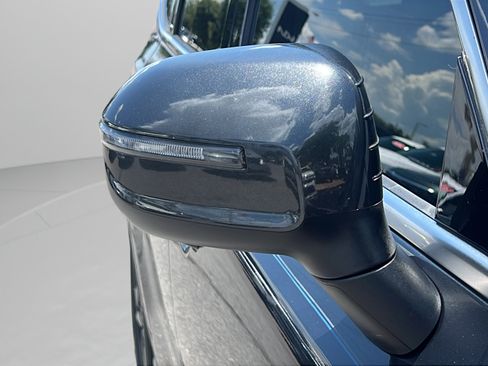Certified 2023 Kia Telluride S w/ S Sunroof Package FWD image 11