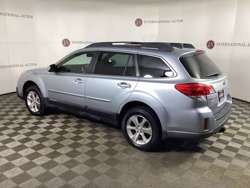 Used 2013 Subaru Outback 2.5i Limited w/ Moonroof Pkg image 6