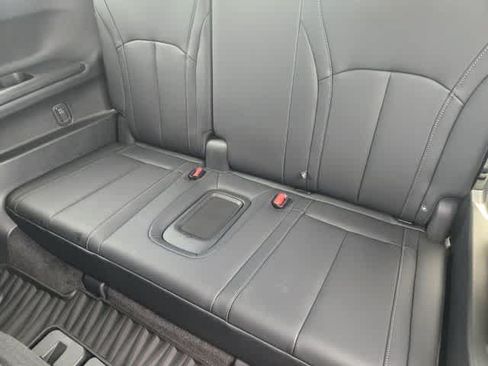 Certified 2027 INFINITI QX60 Luxe w/ Cargo Package FWD image 13