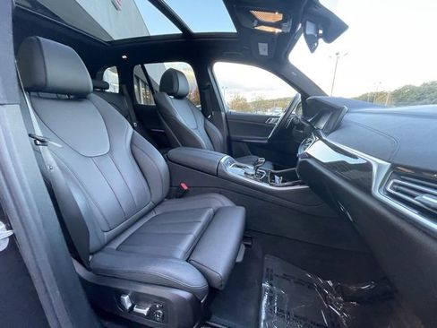 Used 2019 BMW X5 xDrive40i w/ Premium Package 2 image 30