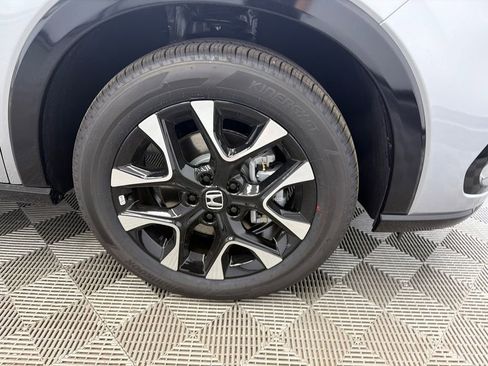 New 2026 Honda HR-V EX-L image 13