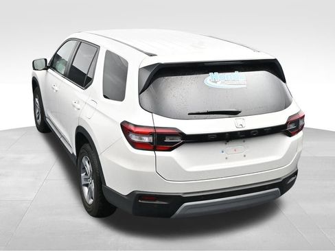 Used 2025 Honda Pilot EX-L image 28