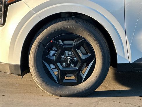 New 2026 Kia Carnival image 27