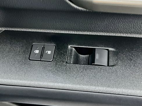 New 2026 Toyota 4Runner Limited AWD/4WD image 31
